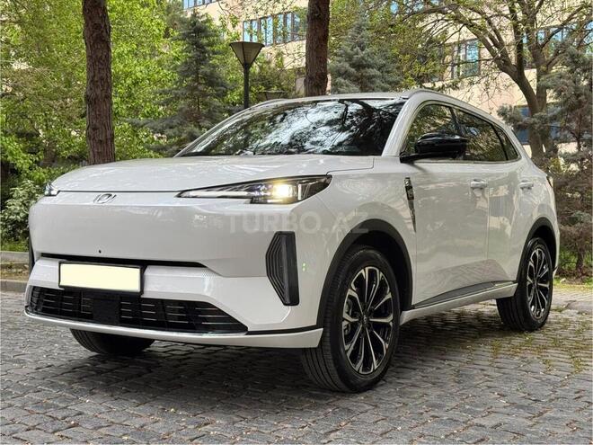 Changan Qiyuan Q05 2025, 2,500 km - 1.5 л - Bakı