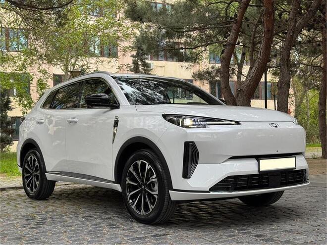 Changan Qiyuan Q05 2025, 2,500 km - 1.5 л - Bakı