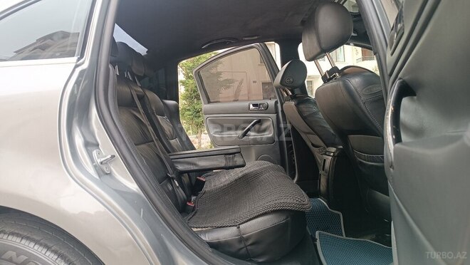 Volkswagen Passat 2002, 178,510 km - 1.8 l - Bakı