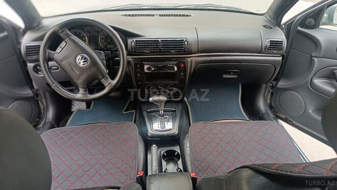 Volkswagen Passat 2002, 178,510 km - 1.8 l - Bakı