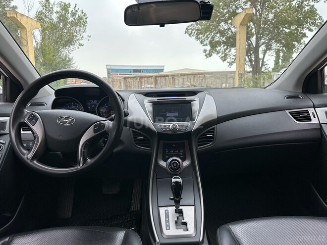 Hyundai Avante 2013, 157,716 km - 1.6 l - Bakı