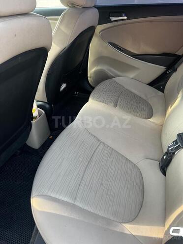 Hyundai Accent 2015, 149,000 km - 1.6 l - Göygöl