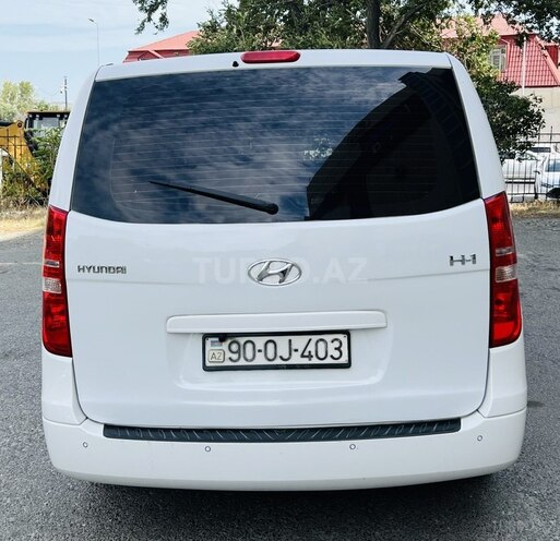 Hyundai H-1 2015, 305,000 km - 2.5 l - Bakı