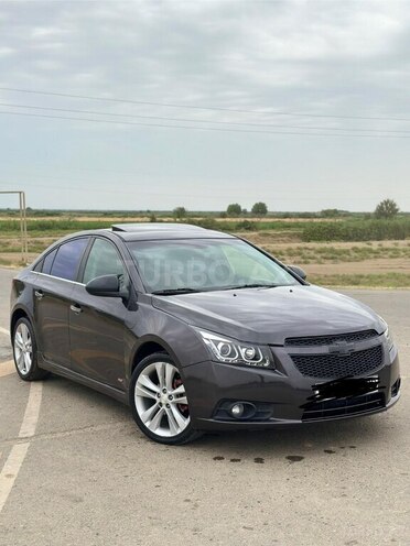 Chevrolet Cruze 2014, 298,000 km - 1.4 l - Biləsuvar