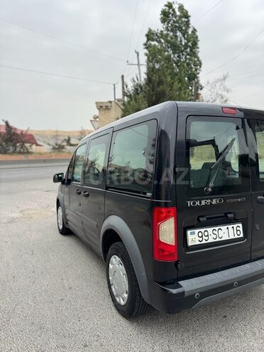 Ford Tourneo Connect 2009, 451,000 km - 1.8 l - Bakı