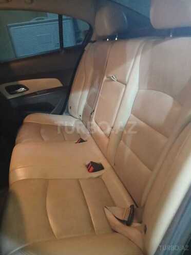 Chevrolet Cruze 2014, 220,325 km - 1.4 l - Yevlax