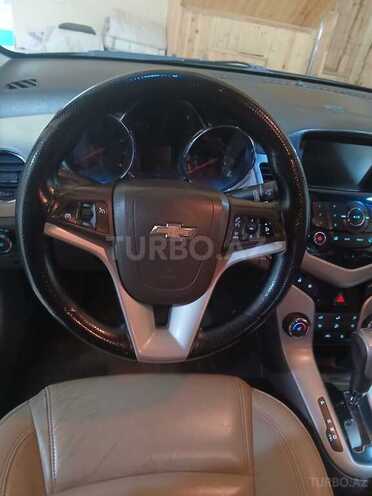 Chevrolet Cruze 2014, 220,325 km - 1.4 l - Yevlax