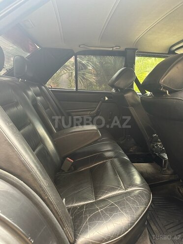 Mercedes 190 1992, 660,500 km - 2.3 l - Bakı