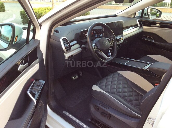 Volkswagen ID.6 Crozz 2022, 42,000 km - 0.0 l - Bakı