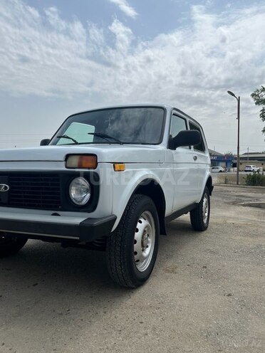 LADA (VAZ) Niva 2005, 198,000 km - 1.7 л - Salyan