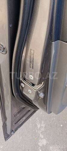 Toyota Prius-3