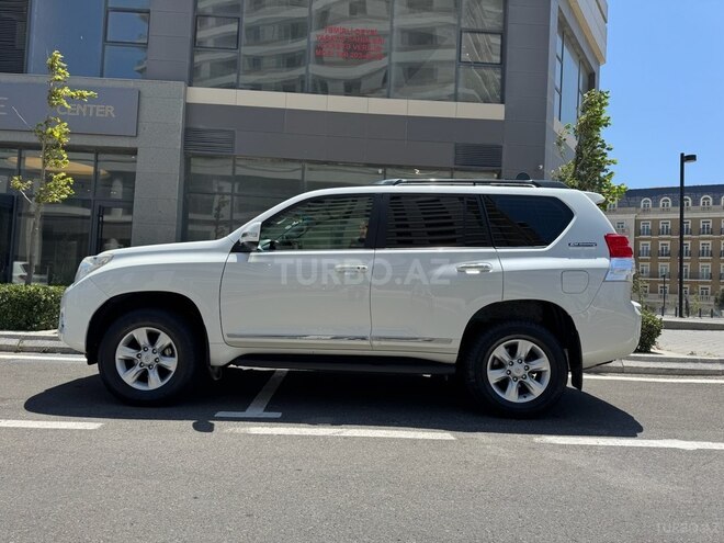 Toyota Land Cruiser Prado 2012, 225,000 km - 2.7 л - Bakı