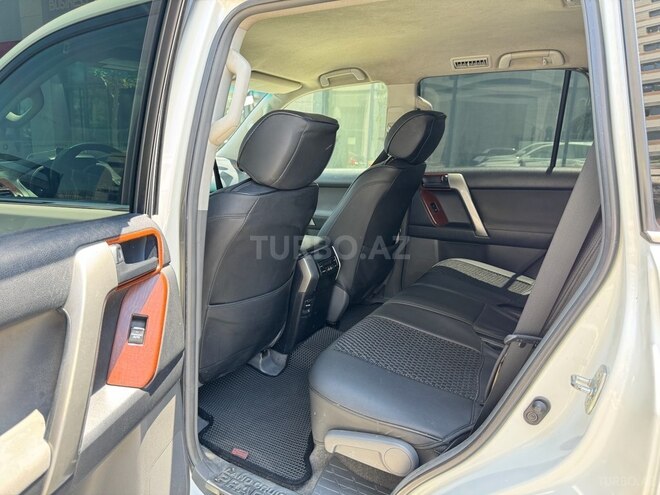Toyota Land Cruiser Prado 2012, 225,000 km - 2.7 л - Bakı