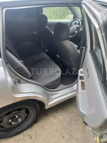 Kia Rio 2004, 2,600,000 km - 1.5 l - Bakı