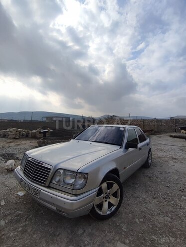 Mercedes E 250 1993, 555,555 km - 2.5 l - Bakı