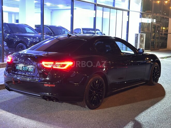 Maserati Ghibli-3