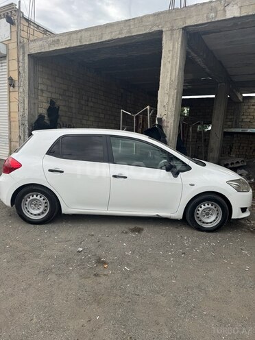 Toyota Auris 2008, 380,000 km - 1.4 l - Bərdə