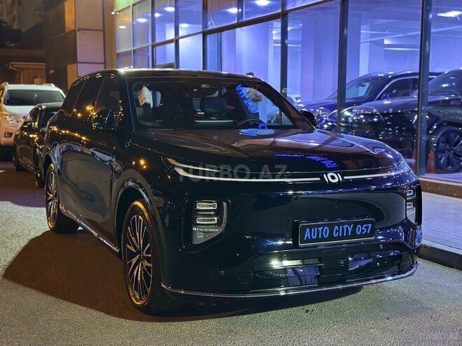 Changan Qiyuan Q07-7