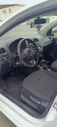 Volkswagen Polo 2012, 210,000 km - 1.6 l - Bakı