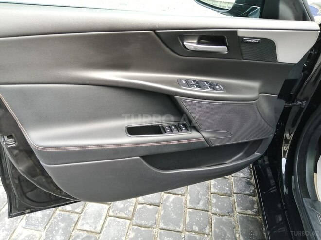Jaguar XE 2016, 94,000 km - 2.0 l - Bakı