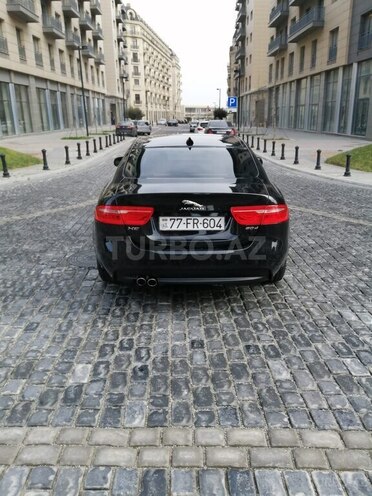 Jaguar XE 2016, 94,000 km - 2.0 l - Bakı
