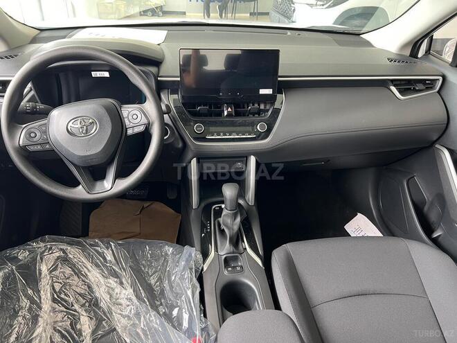 Toyota Corolla Cross 2025, 0 km - 2.0 л - Bakı