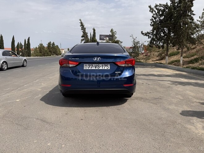 Hyundai Elantra 2015, 170,000 km - 1.8 л - Bakı