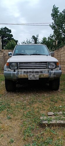 Mitsubishi Pajero 1995, 276,342 km - 3.0 л - Şamaxı