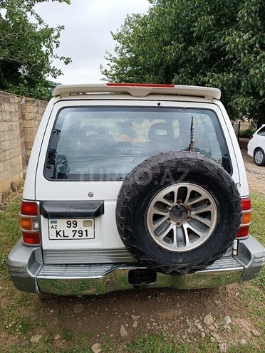 Mitsubishi Pajero 1995, 276,342 km - 3.0 л - Şamaxı