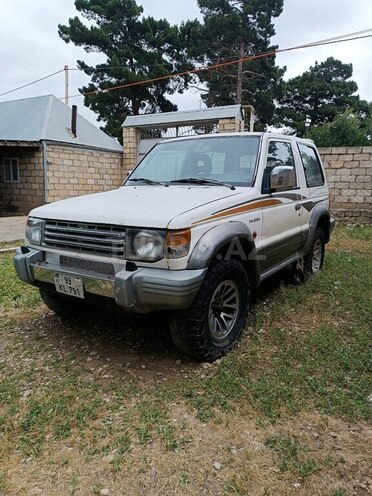 Mitsubishi Pajero 1995, 276,342 km - 3.0 л - Şamaxı