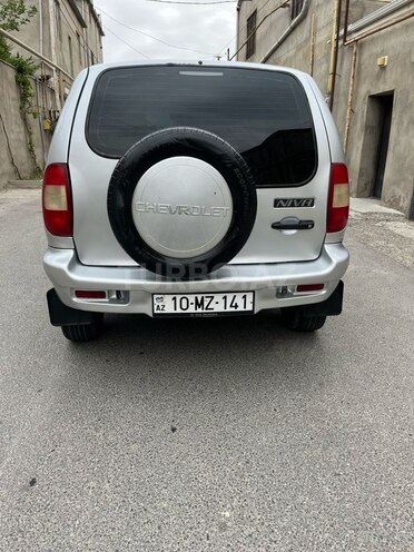Chevrolet Niva 2004, 220,000 km - 1.7 l - Sumqayıt