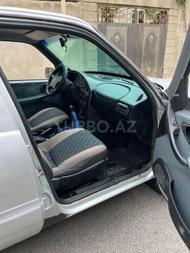 Chevrolet Niva 2004, 220,000 km - 1.7 l - Sumqayıt