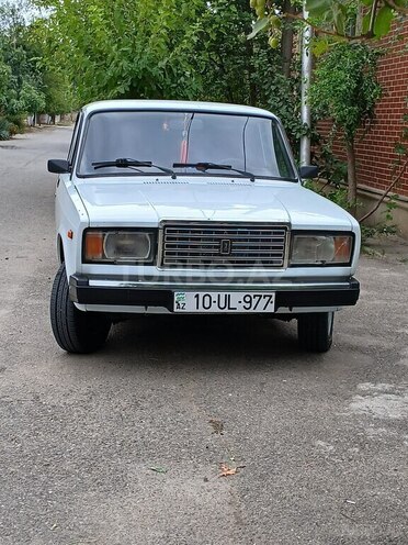LADA (VAZ) 2107 2007, 70,000 km - 1.6 л - Saatlı