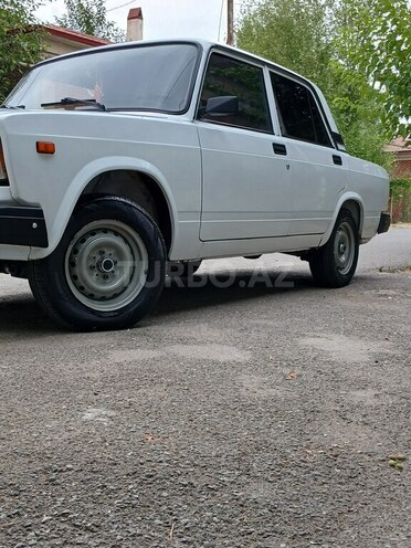 LADA (VAZ) 2107 2007, 70,000 km - 1.6 л - Saatlı