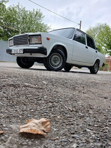 LADA (VAZ) 2107 2007, 70,000 km - 1.6 л - Saatlı