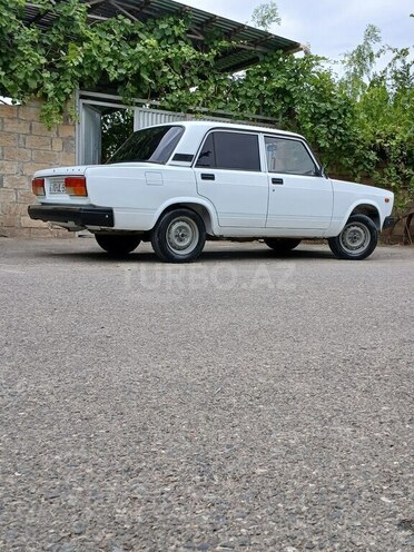 LADA (VAZ) 2107 2007, 70,000 km - 1.6 л - Saatlı