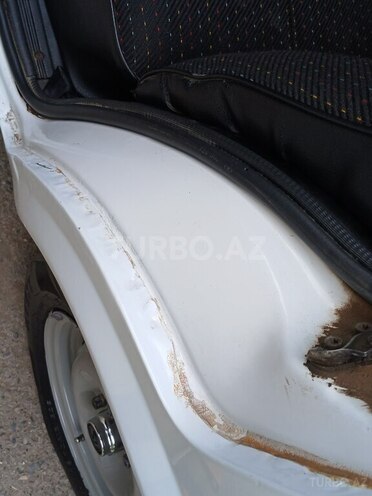 LADA (VAZ) 2107 2007, 70,000 km - 1.6 л - Saatlı