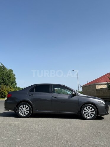 Toyota Corolla 2011, 180,000 km - 1.4 l - Şamaxı