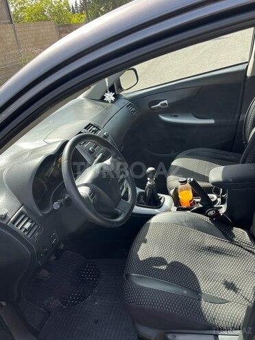 Toyota Corolla 2011, 180,000 km - 1.4 l - Şamaxı
