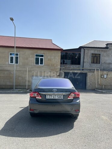 Toyota Corolla 2011, 180,000 km - 1.4 l - Şamaxı