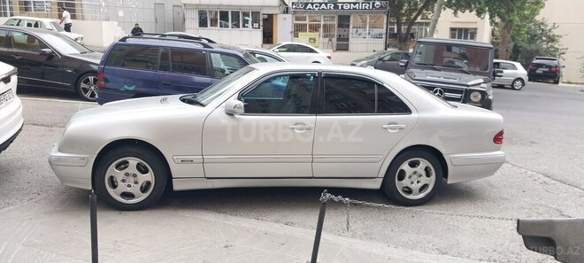 Mercedes E 220 d 1999, 511,000 km - 2.2 l - Bakı