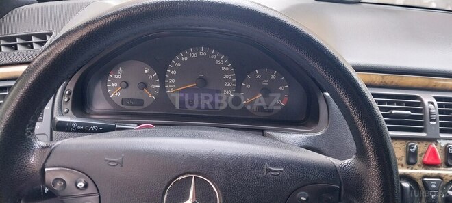 Mercedes E 220 d 1999, 511,000 km - 2.2 l - Bakı