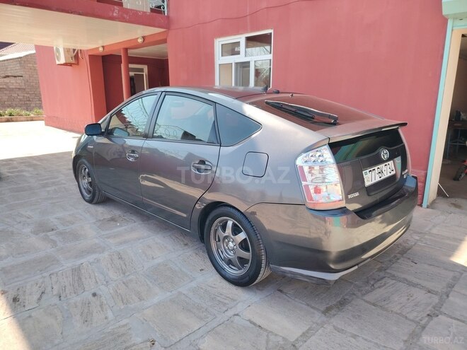 Toyota Prius 2009, 300,000 km - 1.5 л - Bakı