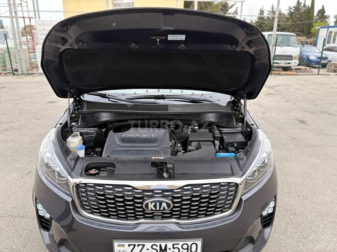 Kia Sorento-19
