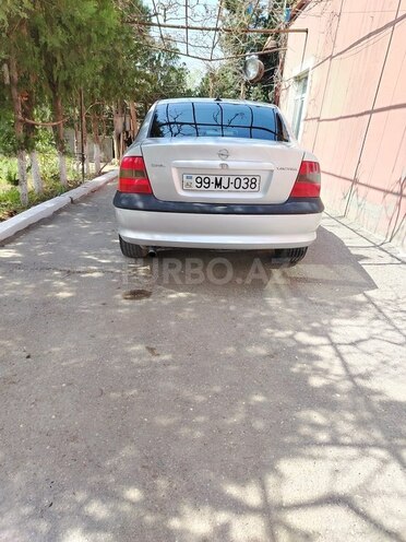 Opel Vectra 1997, 327,000 km - 2.0 l - Bakı