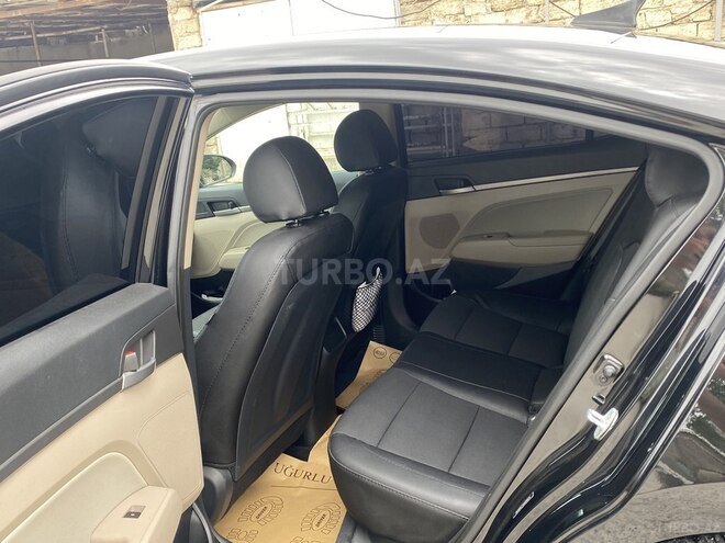Hyundai Elantra 2016, 147,000 km - 2.0 л - Bakı