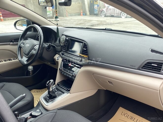 Hyundai Elantra 2016, 147,000 km - 2.0 л - Bakı