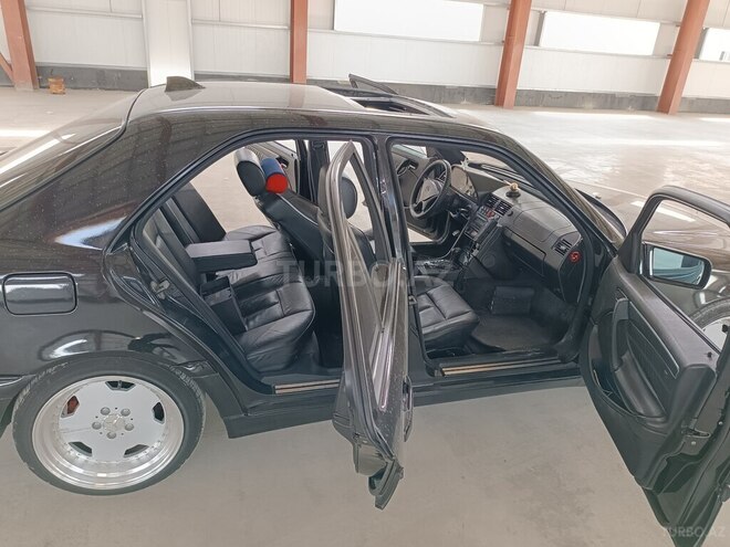 Mercedes C 280 2000, 350,000 km - 2.8 l - Bakı