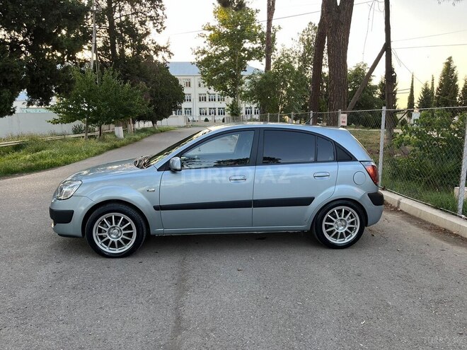 Kia Rio 2006, 240,000 km - 1.5 л - Gəncə