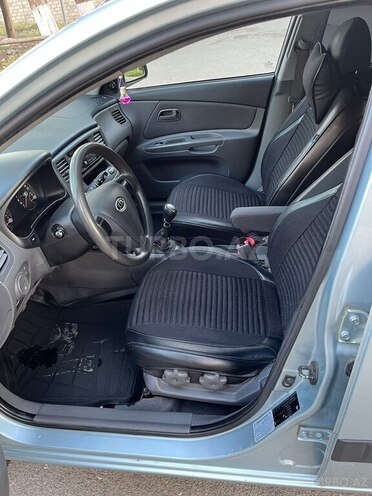 Kia Rio 2006, 240,000 km - 1.5 л - Gəncə